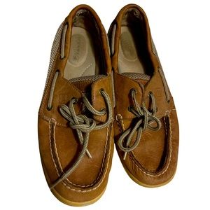Sperry Womens Deck Shoes gently worn
